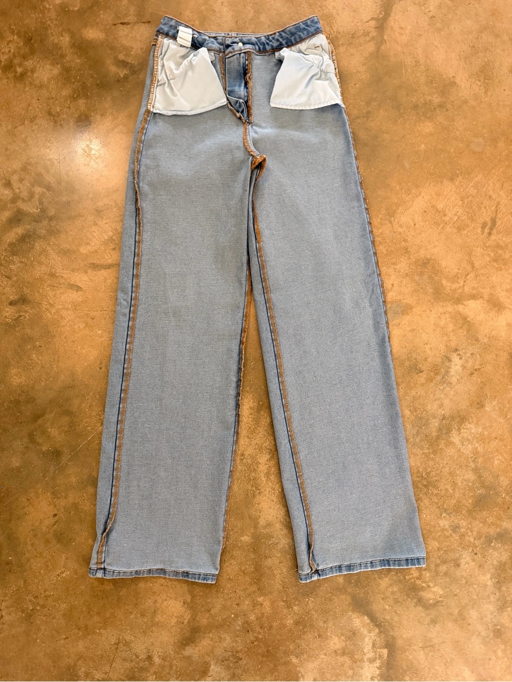 refuge Wide Leg High Rise Stretch Jeans Light Wash Size 1 (tagged XS) EUC - Picture 8 of 9